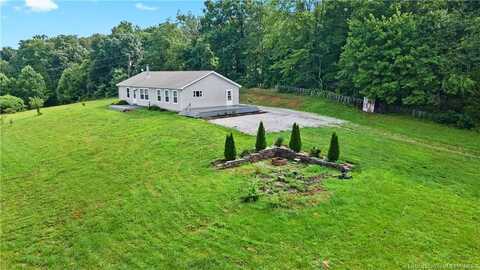 8807 E Lost College Road, Pekin, IN 47165