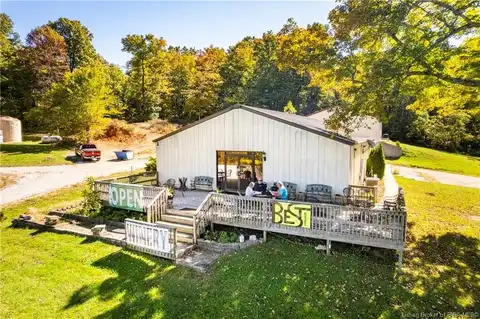 8373 Morgans Lane SE, Elizabeth, IN 47117