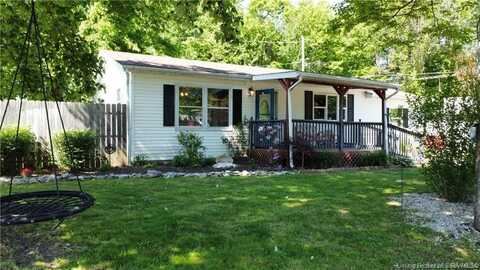 1310 W Kenwood Drive, Austin, IN 47102