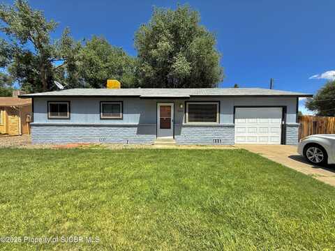 4100 APPLEWOOD Drive, Farmington, NM 87402