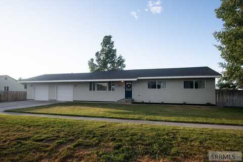 3823 E 108 N, Ucon, ID 83401