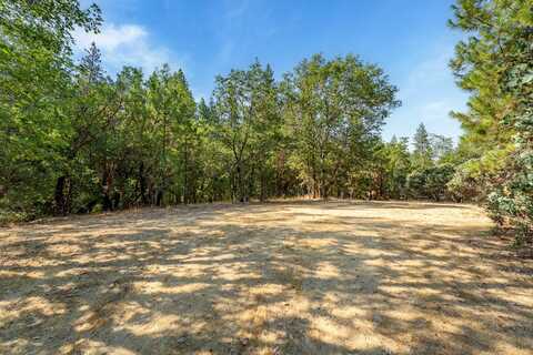 720 Azalea Drive, Grants Pass, OR 97526