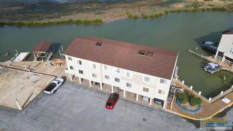 401 Island Ave., Port Isabel, TX 78578