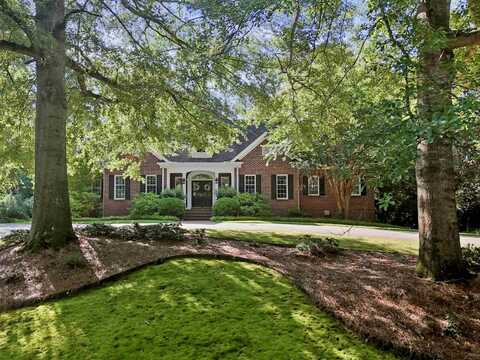 6 Twin Oaks Court, Spartanburg, SC 29306
