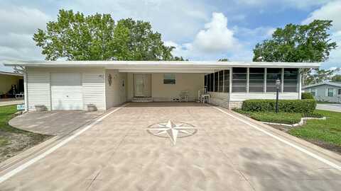 601 Sycamore Sq, Lady Lake, FL 32159