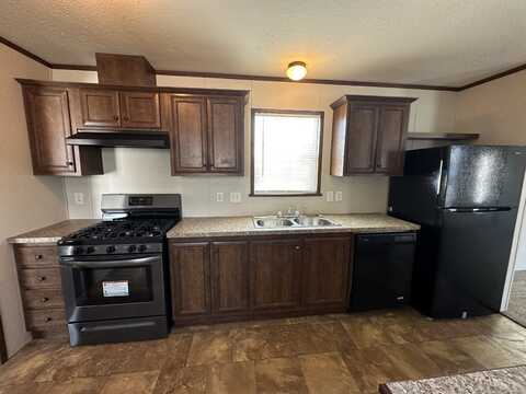 182 North Lafayette, Warren, MI 48091