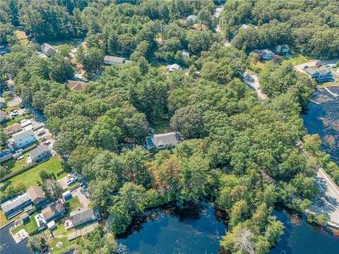 50 Isle Of Capri Road, Coventry, RI 02816