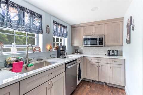 52 Planet Avenue, East Providence, RI 02915