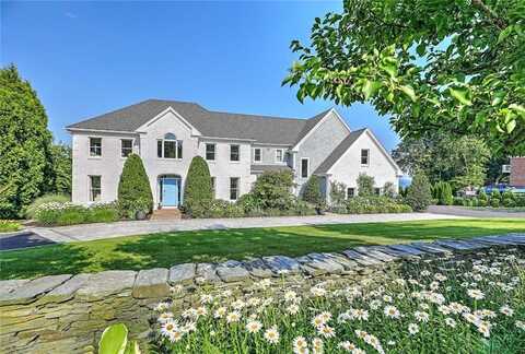 105 Heidi Drive, Portsmouth, RI 02871