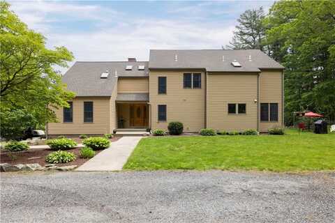 71 Phillips Lane, Glocester, RI 02814