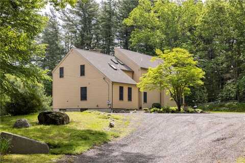 71 Phillips Lane, Glocester, RI 02814