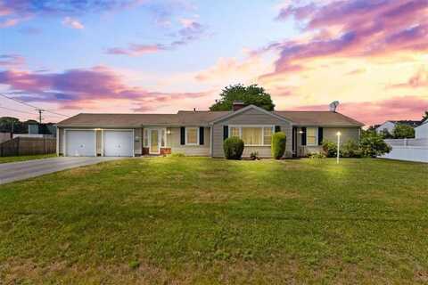 16 Kingsford Avenue, East Providence, RI 02915