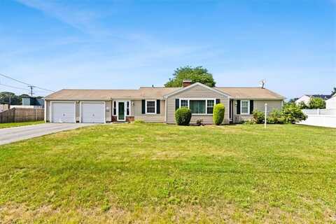 16 Kingsford Avenue, East Providence, RI 02915