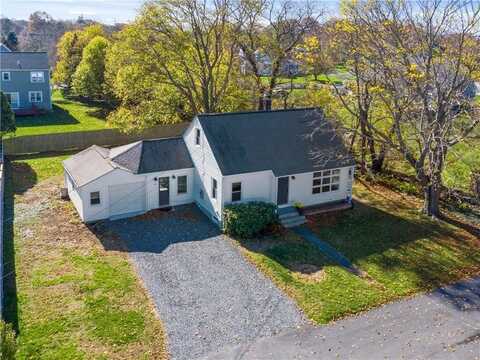 96 Jo Anne Avenue, Portsmouth, RI 02871
