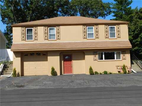 22 Chestnut Avenue, Lincoln, RI 02865