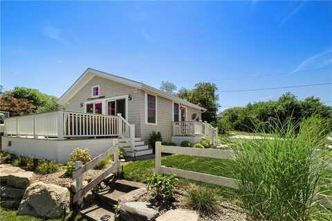 17 Goose Island Road, Narragansett, RI 02882