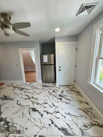 93 Chapin Avenue, Providence, RI 02909