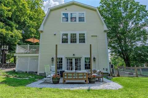 6 Limerock Road, Smithfield, RI 02917
