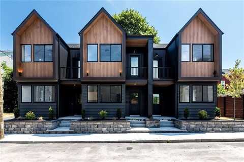 12 Daggett Court, Providence, RI 02906