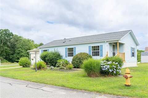 11 Cardinal Court, Tiverton, RI 02878