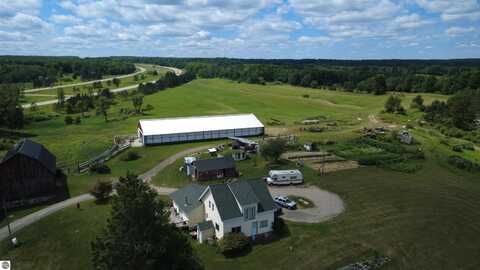 1734 Green Road, West Branch, MI 48661