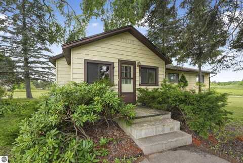 1280 Garfield Road, S, Traverse City, MI 49696