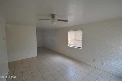 2147 N Isabel Boulevard, Tucson, AZ 85712