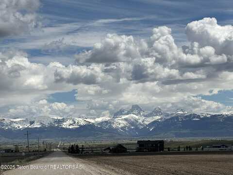8249 FAWN RIDGE Lane, Tetonia, ID 83452