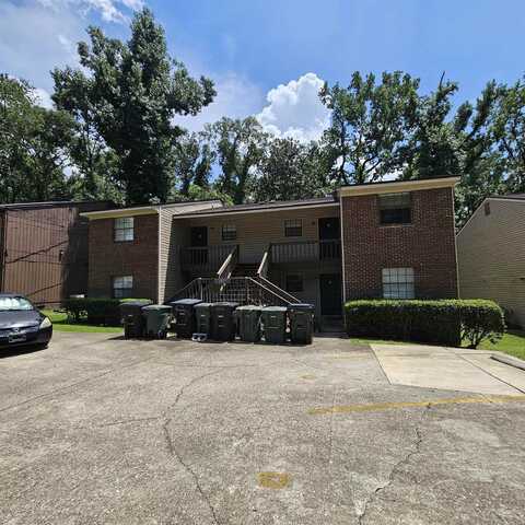 2927 Woodrich Drive, Tallahassee, FL 32301