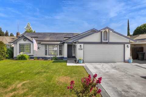 5746 W Judy Court, Visalia, CA 93277