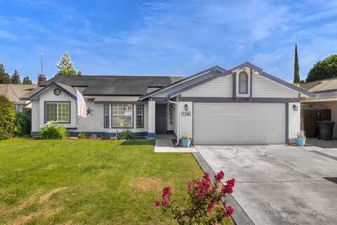 5746 W Judy Court, Visalia, CA 93277