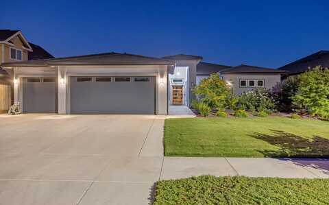 4246 S University Street, Visalia, CA 93277