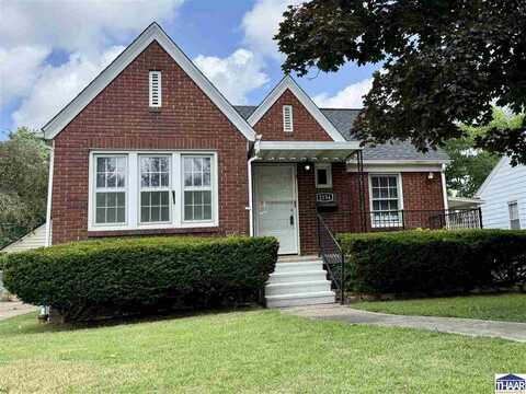 2154 College Avenue, Terre Haute, IN 47803