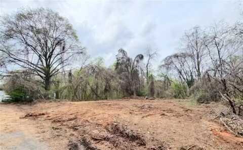 187 Boxwood Road, Eden, NC 27288
