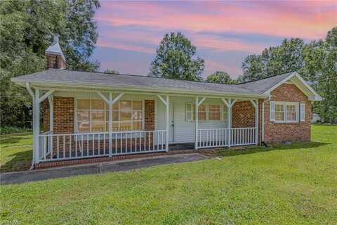 511 NC Highway 100, Whitsett, NC 27377