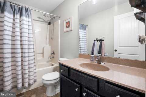 162 OVERLOOK DRIVE, BAINBRIDGE, PA 17502