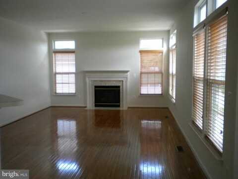 318 SINGLETON CIRCLE, WARRENTON, VA 20186