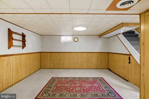 1316 MEADOWVALE ROAD, GLEN BURNIE, MD 21060