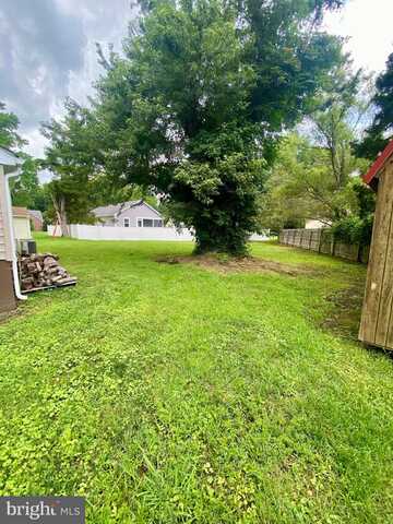 40 MONROE DRIVE, COLONIAL BEACH, VA 22443