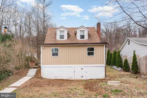 22 ESTHER LANE, DILLSBURG, PA 17019
