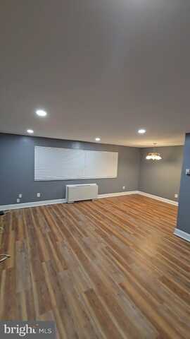 1009 CHILLUM ROAD, HYATTSVILLE, MD 20782
