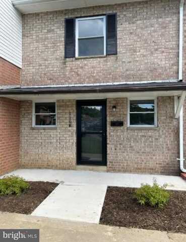 110 S BROADWAY, FROSTBURG, MD 21532