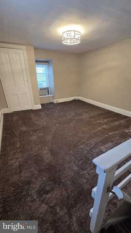 25 W CHESTNUT AVENUE, MERCHANTVILLE, NJ 08109