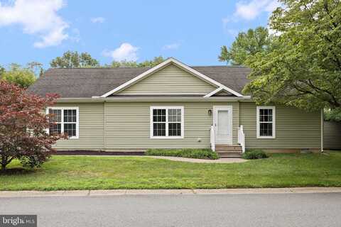 16 BARBERRY COURT, NEWARK, DE 19702