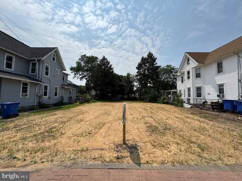 308 BURLINGTON AVENUE, DELANCO, NJ 08075