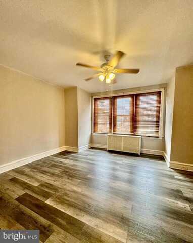 1034 W OLNEY AVENUE, PHILADELPHIA, PA 19141