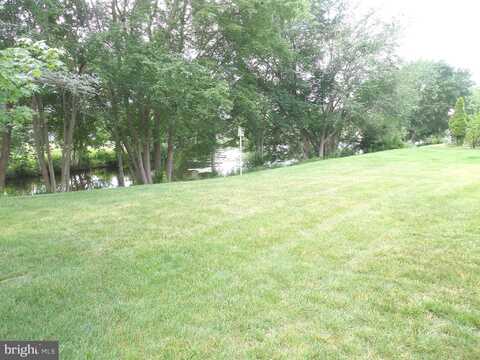 1 SHEFFIELD PLACE, SOUTHAMPTON, NJ 08088