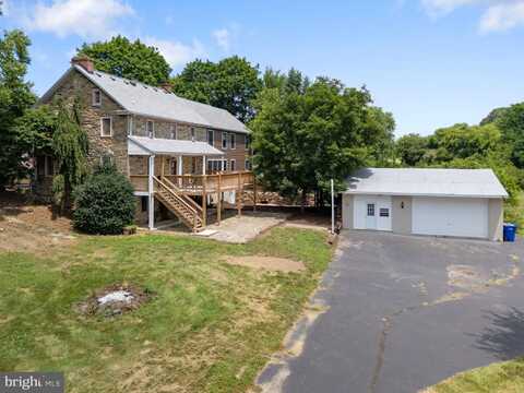 6403 PAHAGACO ROAD, SPRING GROVE, PA 17362