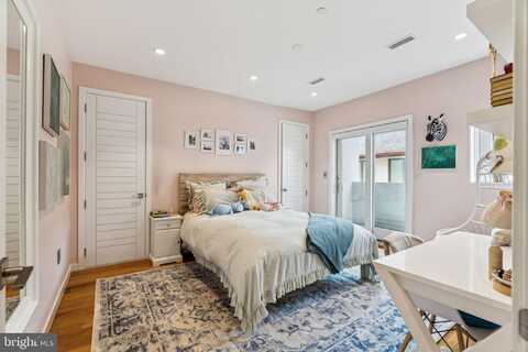 206 N 22ND STREET, PHILADELPHIA, PA 19103