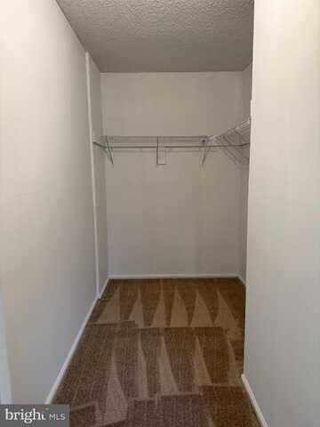 16 CHAMBERLIN COURT, LAWRENCEVILLE, NJ 08648